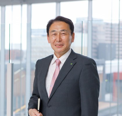 井上 哲臣